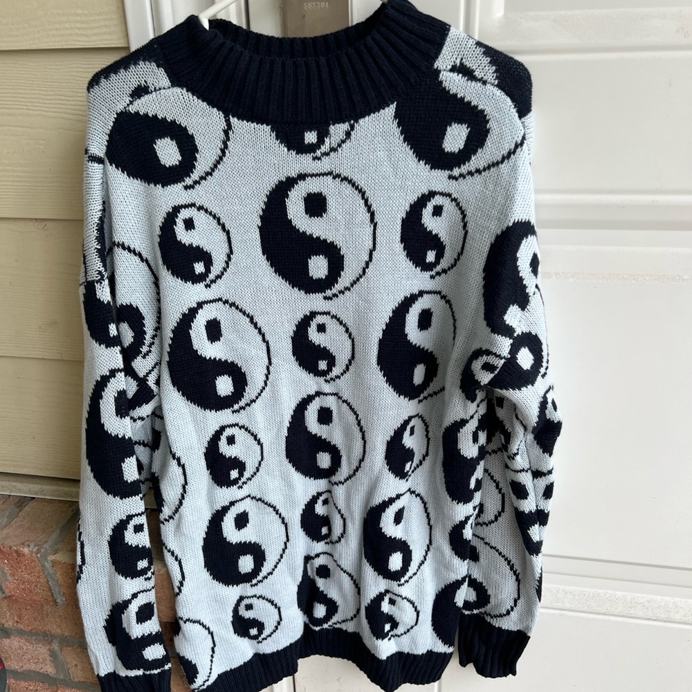 EARTHBOUND YIN YANG SWEATER